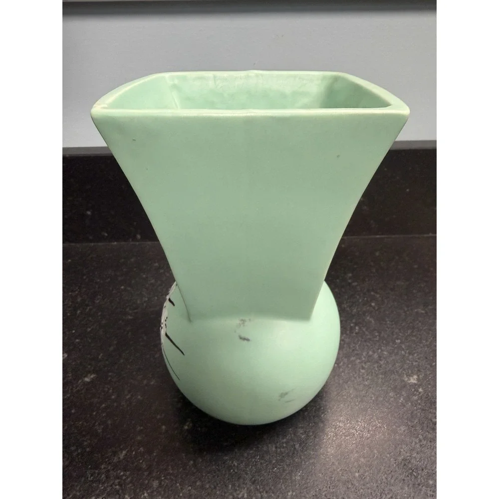 Vintage McCoy Spring Wood Dogwood Vase Pair Pink Green Matte‎ Pottery USA